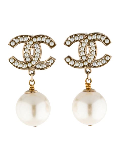 chanel earrings with pearl drop|chanel earrings real.